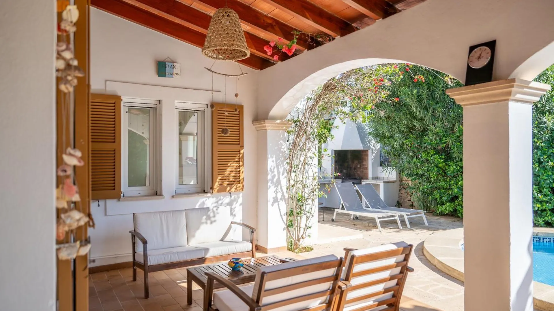 Villa Estrelitzia Cala Serena  Spanien